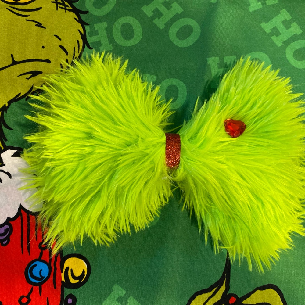 Handmade Grinch inspired hair bow with alligator clip